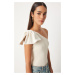 Happiness İstanbul Women's Cream Bow One Shoulder Knitwear Blouse