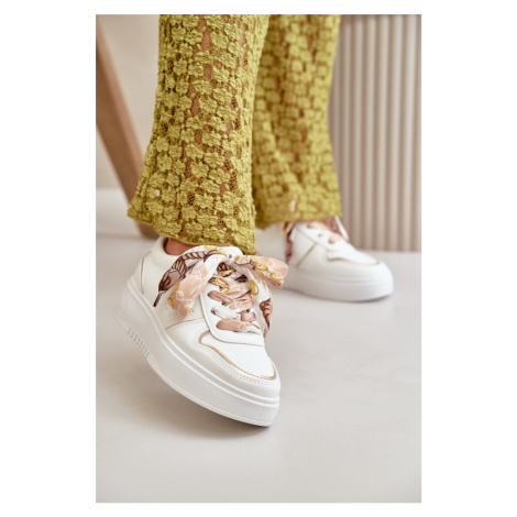 Women's platform sneakers with decorative lacing white Mistra