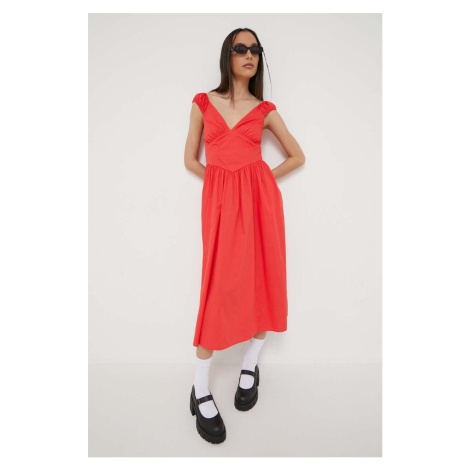 Šaty Abercrombie & Fitch červená farba, midi, áčkový strih