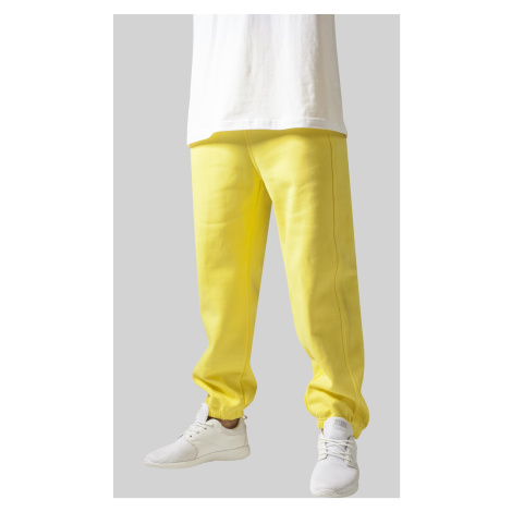 Yellow sweatpants Urban Classics