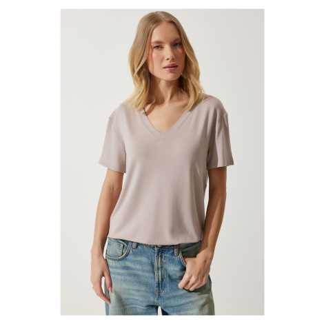 Happiness İstanbul Women's Mink V-Neck Basic Viscose Knitted T-Shirt