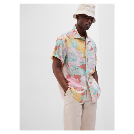 Žlto-ružová pánska kvetovaná košeľa s krátkym rukávom GAP