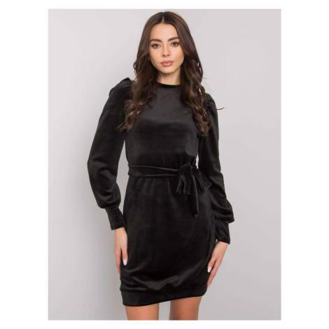 Čierne zamatové mini šaty s opaskom WN-SK-873.24X-black Rue Paris