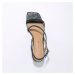 Remienkové sandále so vzorom krokodílej kože