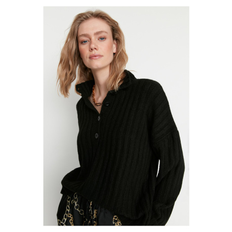 Trendyol Black Wide Fit Soft Textured High Neck Knitwear Sweater