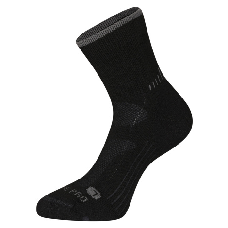 Antibacterial socks made of merino wool ALPINE PRO KEROWE black