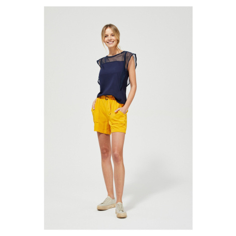 Shorts with a gathered waist - yellow Moodo