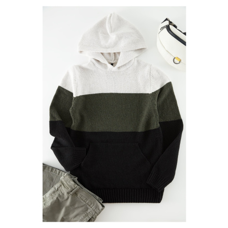 Trendyol Khaki Regular Fit Woolen Hooded Color Block Knitwear Sweater