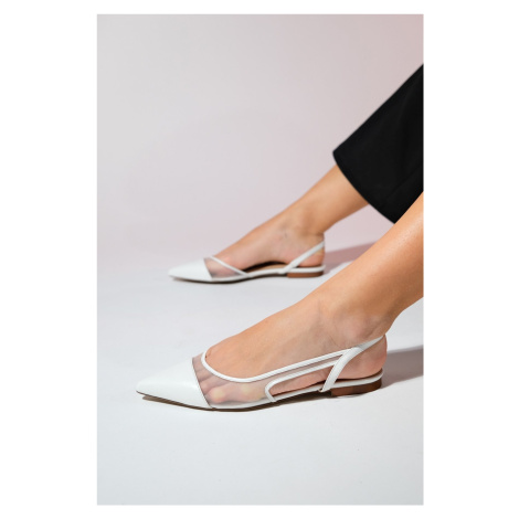 LuviShoes STEPHEN White Women's Pointed Toe Flat Sandals