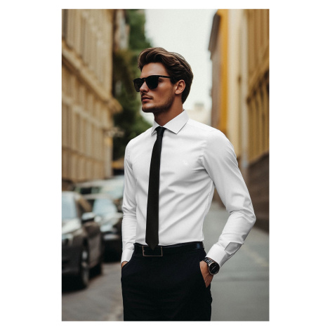 Trendyol White Slim Fit Embroidered Detailed Oxford Easy Iron Smart Shirt