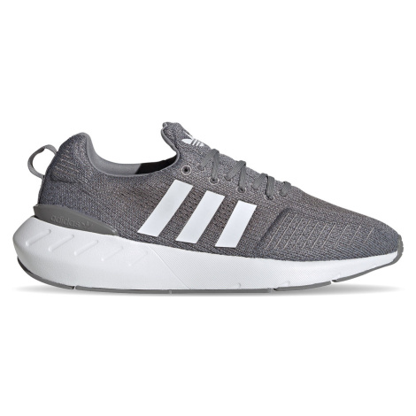 adidas Swift Run 22