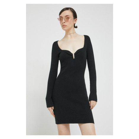 Šaty Abercrombie & Fitch čierna farba, mini, priliehavá