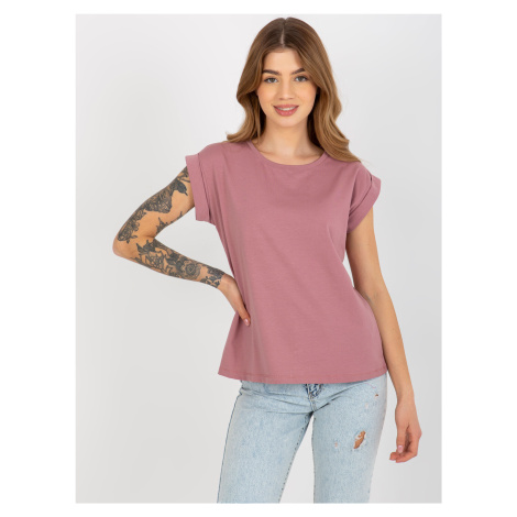 Women's basic T-shirt with round neckline - pink