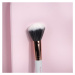 Brushworks Blush Brush White & Gold štetec na lícenku