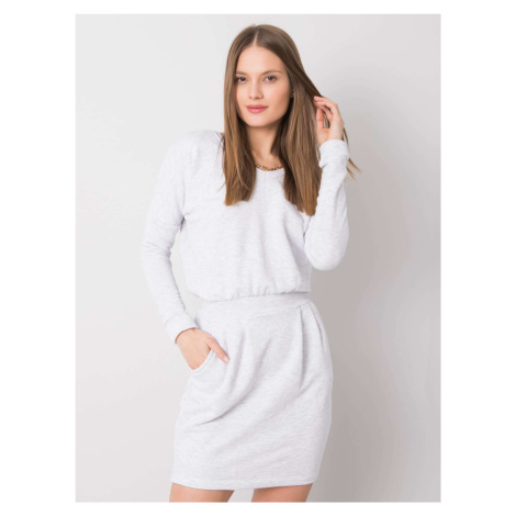 Svetlo šedé dámske šaty s viazaním RV-SK-6037.18X-gray Rue Paris