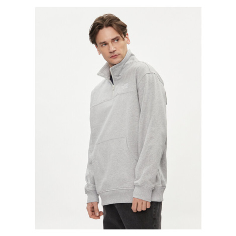 The North Face Mikina Essential NF0A87FC Sivá Relaxed Fit