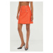 Kožená sukňa BOSS oranžová farba, mini, áčkový strih