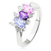 Lesklý prsteň striebornej farby s farebnými kamienkami usporiadanými vedľa seba - Veľkosť: 51 mm