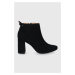Kožené členkové topánky Wojas dámske, čierna farba, na podpätku