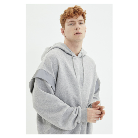 Trendyol Gray Oversize/Wide-Fit Hooded Reflective Detail Fleece Inside Sweatshirt