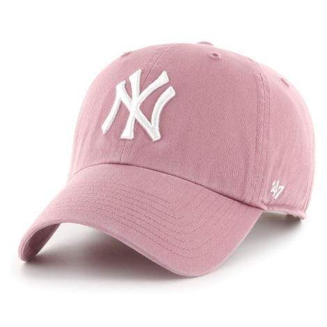 Čiapka 47brand MLB New York Yankees ružová farba, s nášivkou, B-NLRGW17GWS-QC 47 Brand