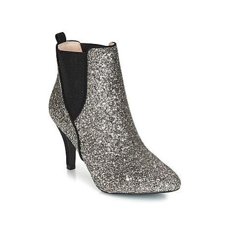 Dámske Chelsea Boots André