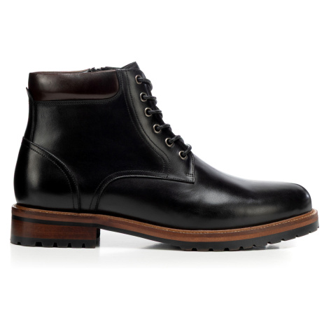 Pánske kožené členkové topánky – elegancia a praktickosť v jednom Wittchen
