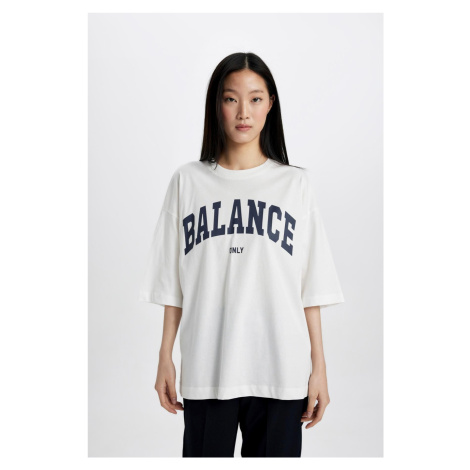 DEFACTO Oversize Fit Crew Neck Printed Short Sleeve T-Shirt