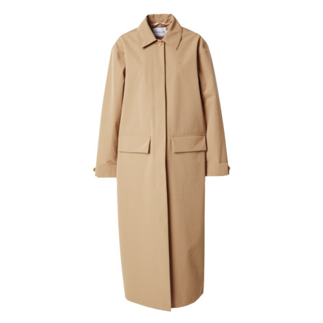 Dámske kabáty, parky a trenčkoty Calvin Klein