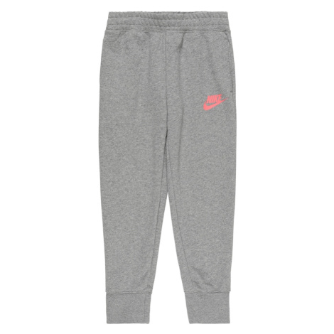 Dievčenské tepláky Nike
