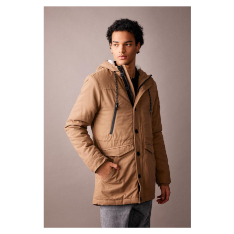 DEFACTO Slim Fit Slim Cut Hooded Plush Lining Zippered Snap Closure Pocket Coat Parka