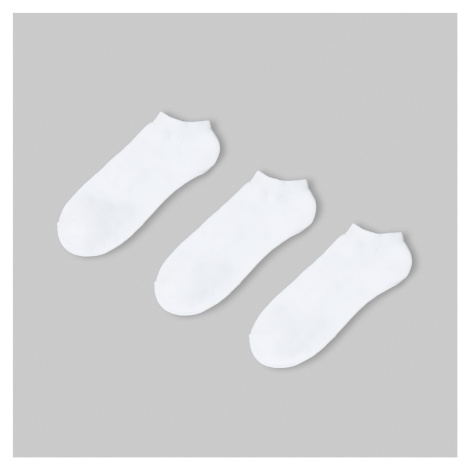 Cropp - Súprava 3 párov bielych členkových ponožiek - Biela