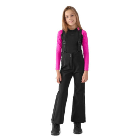 Dievčenské lyžiarske softshellové nohavice 4F JUNIOR TROUSERS FNK-JWAW24TFTRF661-20S-DEEP BLACK