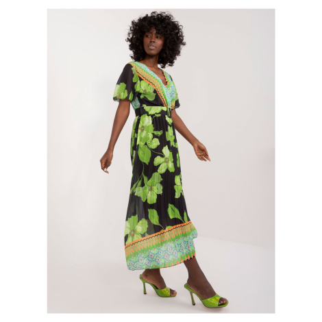 Lime and black midi dress with short sleeves