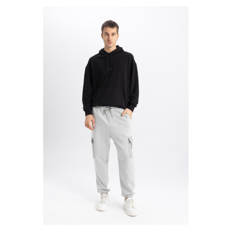 DEFACTO Oversize Fit Wide Cut Cargo Pocket Sweatpants