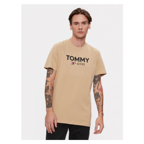 Tommy Jeans Tričko Essential DM0DM18264 Béžová Slim Fit Tommy Hilfiger