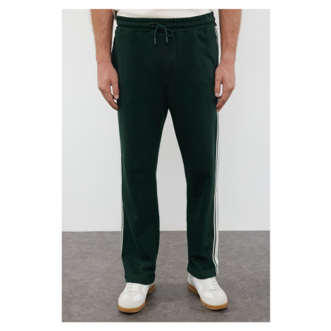 Trendyol Emerald Green Straight Cut Stripe Detailed Sweatpants