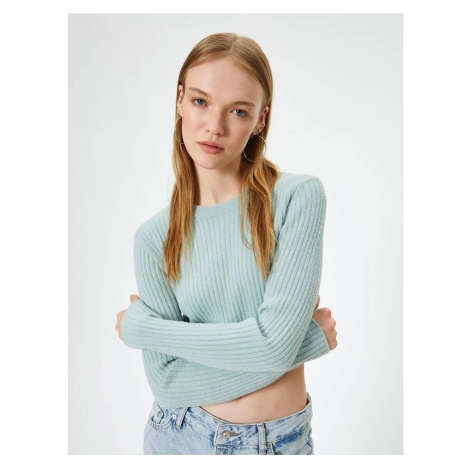 Koton Crew Neck Crop Knitwear Sweater Slim Fit