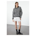 Trendyol Ecru Zigzag Patterned Knitwear Sweater