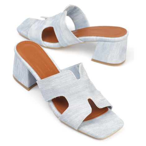 Capone Outfitters Capone Women's Slippers