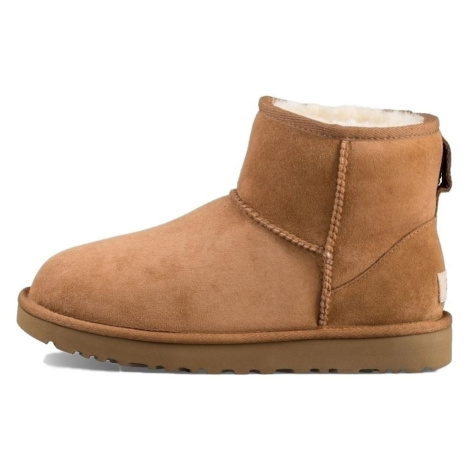 UGG Nízke čižmy 'Classic Mini II'  svetlohnedá