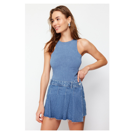 Trendyol Dark Blue Pleated Denim Short Skirt