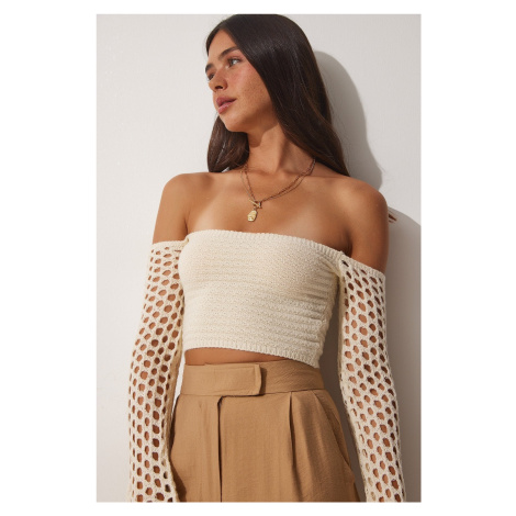 Happiness İstanbul Women's Cream Carmen Collar Openwork Crop Knitwear Blouse