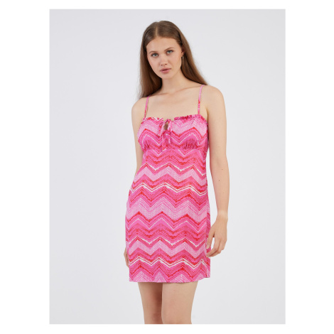 Šaty na ramienka Only