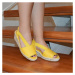 Dámske žlté sandále KUBA