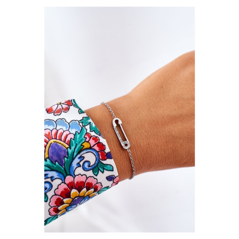 Wrist with safety pin with zircons silver