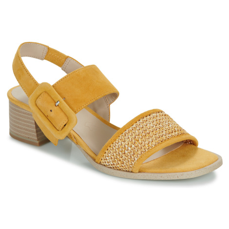Caprice  28203  Sandále Žltá