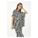 Koton Women's Melis Ağazat X - Zebra Patterned Short Sleeve Linen Shirt 3sak60155ew