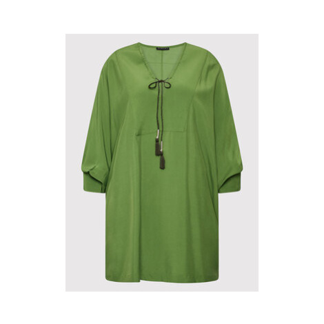 Sisley Každodenné šaty 4B5FLV015 Zelená Relaxed Fit