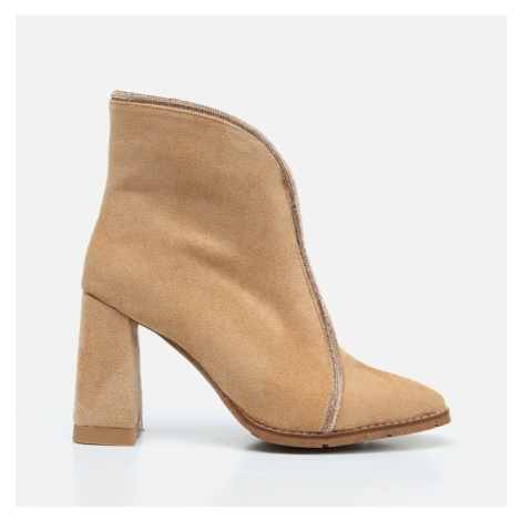 Hotiç Women's Camel Heeled Boots